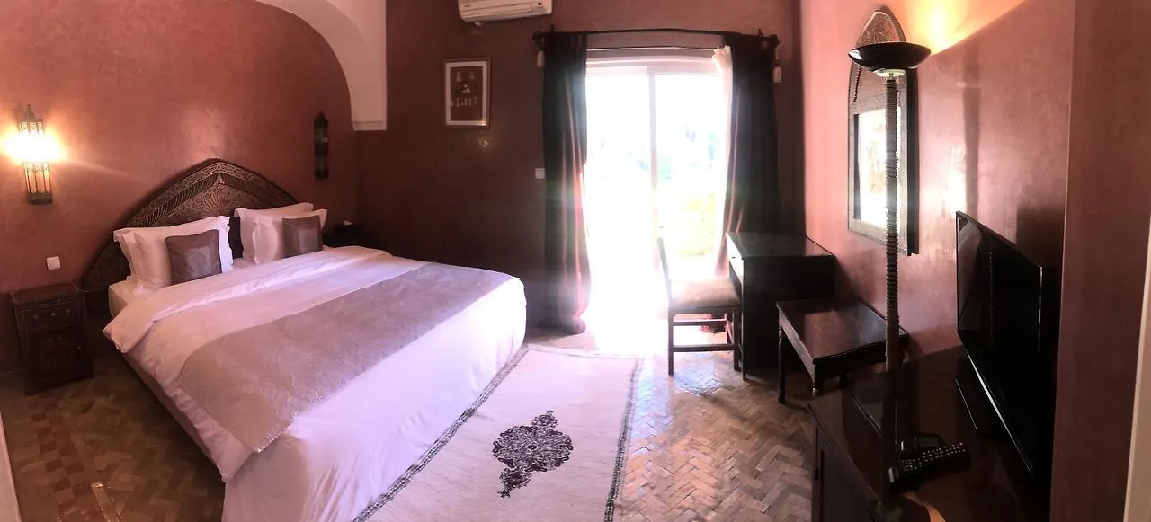 Villa Des 3 Golfs Marrakesh Bed & Breakfast